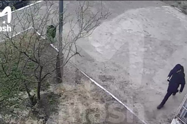 За час до нападения казанский убийца уже приходил в школу. Видео