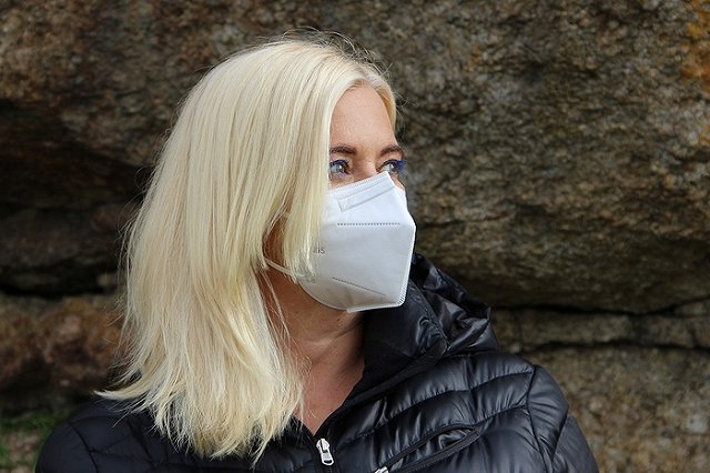 Биолог назвал сроки четвёртой волны коронавируса в России