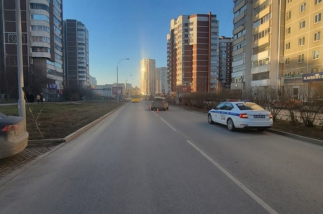 Ребенок попал под машину на Ботанике