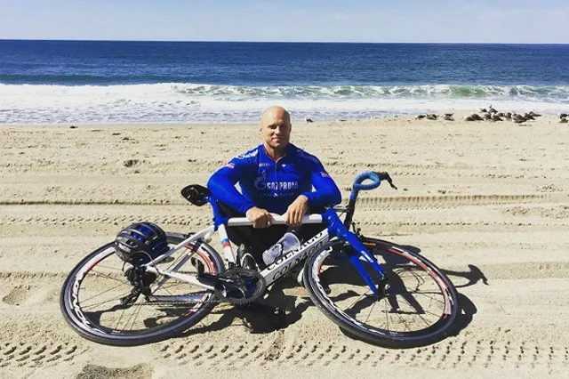 Россиянин Денис Дмитриев выиграл спринт на Кубке Мира по велоспорту