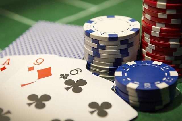 В Ишиме сотрудник «Сбербанка» покончил с собой, выйдя в обеденный перерыв