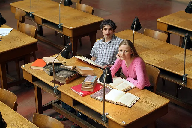 Школы Свердловской области выпустят почти 12 тысяч одиннадцатиклассников