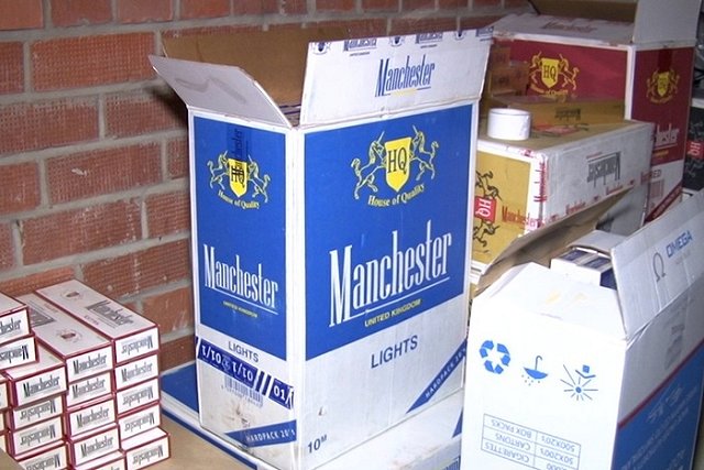 На Урале полиция и ФСБ конфисковали крупную партию сигарет