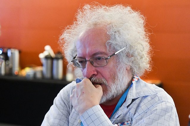 Свежий номер «Дилетанта» отказываются продавать книжные магазины из-за свастики