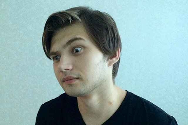 «Ловец покемонов» попросил прощения за свои ролики у священника