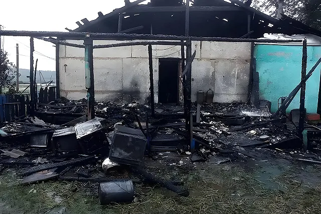В Свердловской области семья погибла после празднования дня рождения