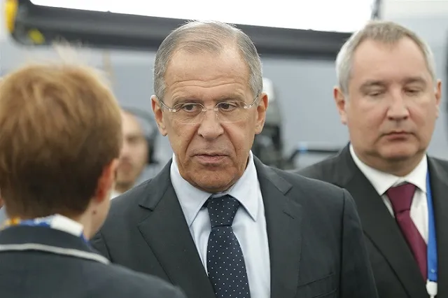 Лавров признался, что стал меньше курить