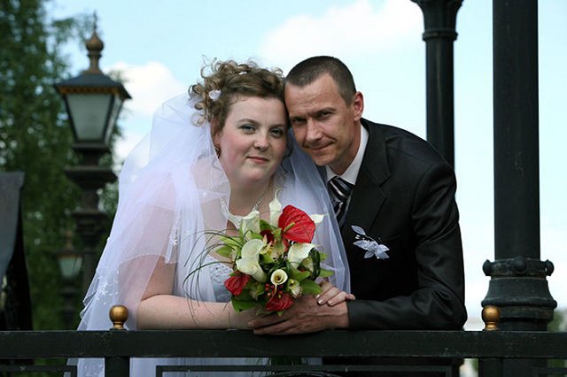 Скончалась женщина из Lada Kalina, врезавшаяся в автобус под Первоуральском