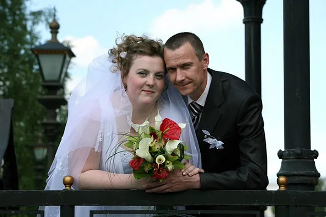 Скончалась женщина из Lada Kalina, врезавшаяся в автобус под Первоуральском