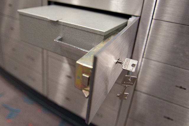 Суд арестовал на счетах обвиняемой в шпионаже Цуркан 451 млн рублей