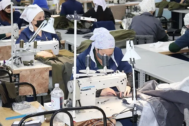 В краснотурьинской ИК-16 сошьют более 18 тысяч охотничьих костюмов