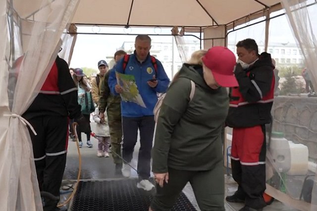 «Майскую прогулку» перенесли на осень