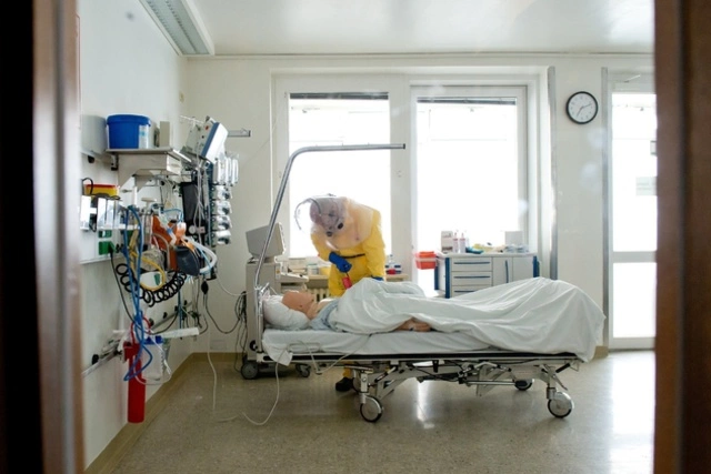 Ученые предсказали скорое распространение Эболы в Европе