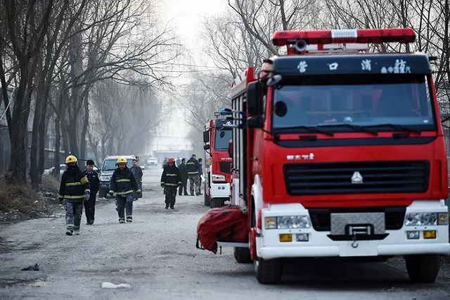 В Испании военный самолет упал на завод Coca-Cola