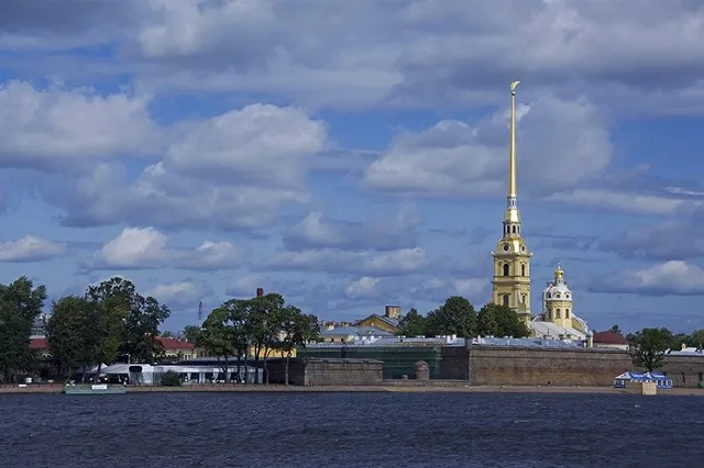 Главный сигнал предстоящего ПМЭФ: «Возвращайтесь в Россию»