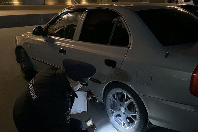 Молодая свердловчанка прокатила парня на багажнике, из-за чего он угодил в больницу