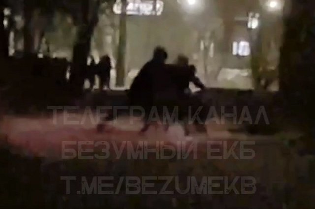 На Новой Сортировке подростки устроили массовую драку