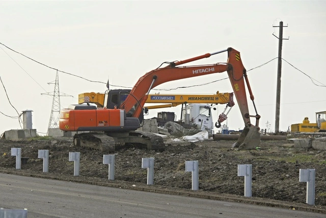 Вокруг строительства ЕКАДа разгорается скандал: чиновники хотят вырубить парк