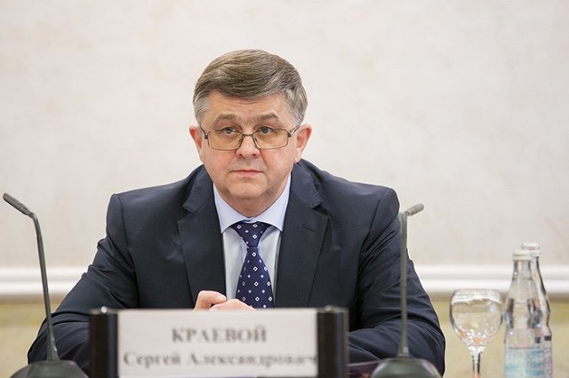 Замглавы Минздрава отправлен в отставку из-за плагиата в докторской диссертации