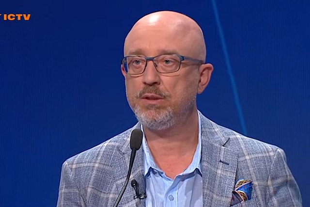 Глава Минобороны Украины заявил, что не верит в агрессивные намерения России