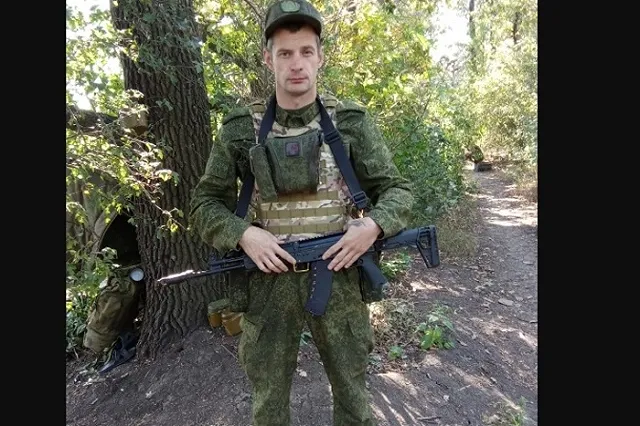 В Новоуральске простились с отцом двоих детей, погибшим спустя месяц участия в СВО