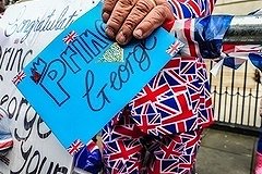 На крещении сын принца Уильяма вел себя странно