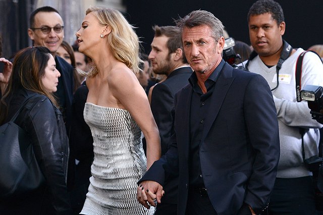 Шарлиз Терон и Шон Пенн разорвали помолвку