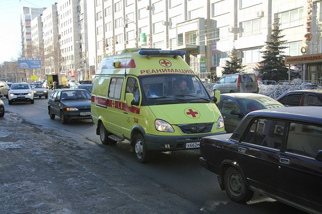 «Почаще бы Медведев приезжал!». Челябинцы сообщают, что дышать стало легче