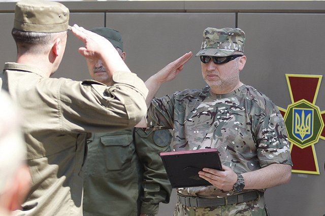 Турчинов заподозрил Россию в создании «калининградского коридора»