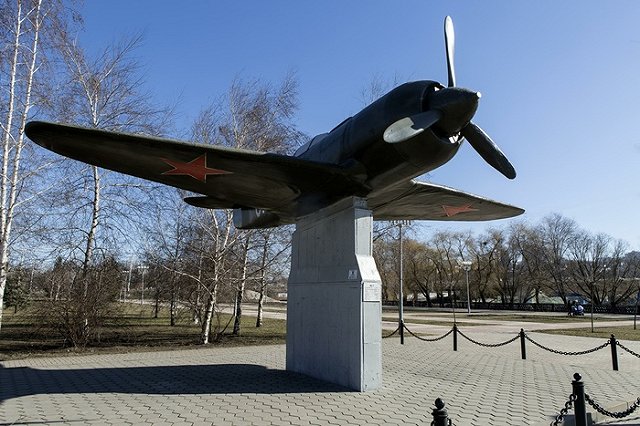 В Адыгее курсант посадил самолет без шасси и двигателя