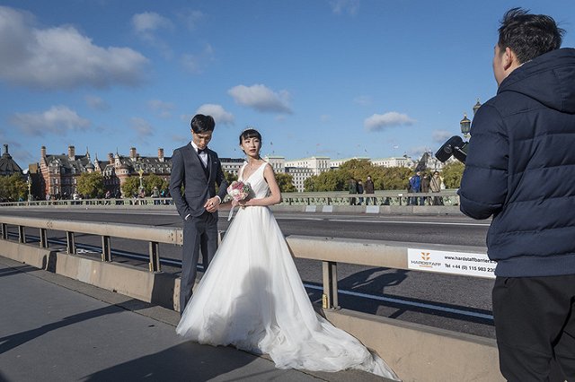 Свадебные фотографы рассказали о верных приметах скорого развода