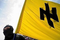 &quot;Правый сектор&quot; перенес свой штаб из Киева в Днепропетровск