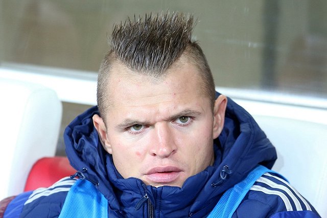 Тарасов попал под угрозу дисквалификации за футболку с Путиным