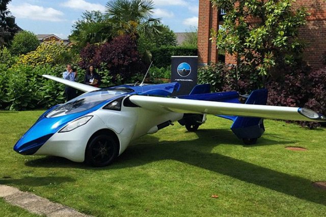 В Монако представлен AeroMobil стоимостью 1,5 млн евро