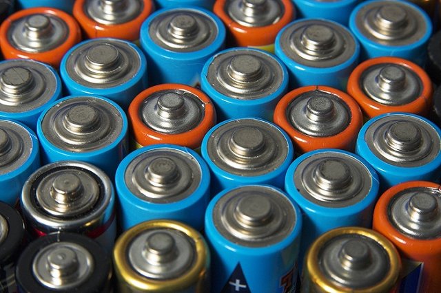 В Челябинске запущена первая в России линия переработки батареек