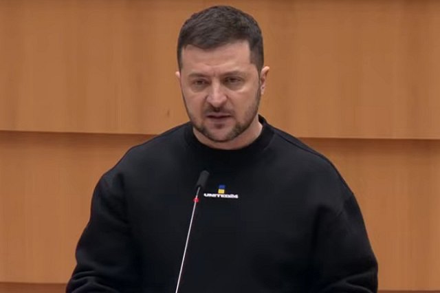 «У нас тоже есть разведка». Зеленский рассказал, как заставил Шольца отдать все оружие