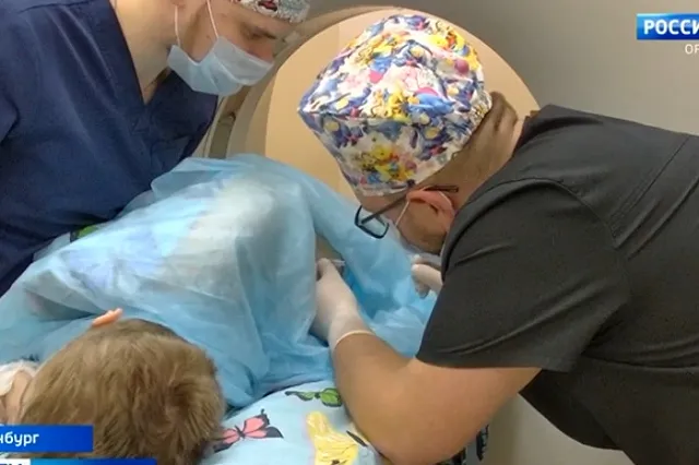 Врачи ОДКБ объяснили, почему отказались ввести Мише Бахтину редкий препарат