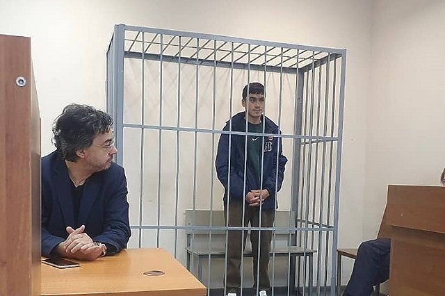 Парень, который в Екатеринбурге убил родную мать и отрезал ей голову, рассказал, почему это сделал