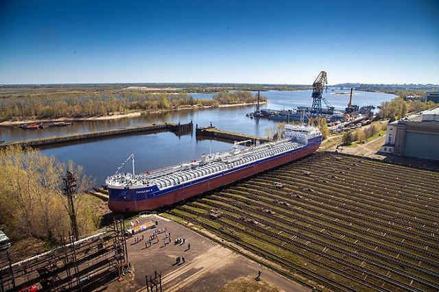 На «Звезде» начали серийное производство танкеров на СПГ