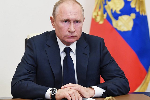 Сайт «Госуслуги» рухнул от наплыва желающих получить «путинские» выплаты на детей