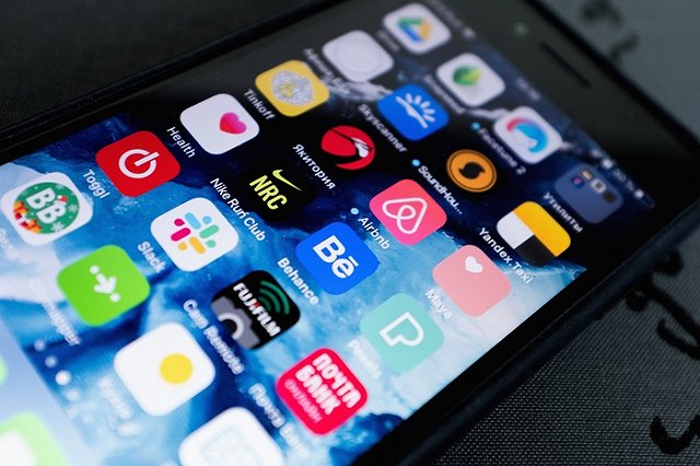 Airbnb бесплатно временно разместит 20 000 афганских беженцев