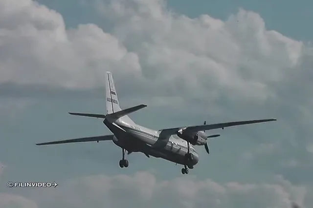 В Якутии при заходе на посадку разбился самолет Ан-30