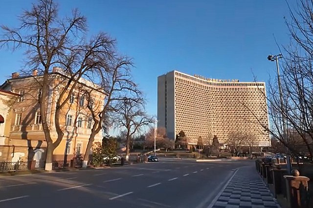 Третья авиакомпания запускает из Екатеринбурга рейсы в Ташкент