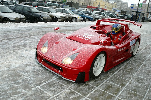Дрифтеры устроят гонки прямо в паркинге «Гринвича»