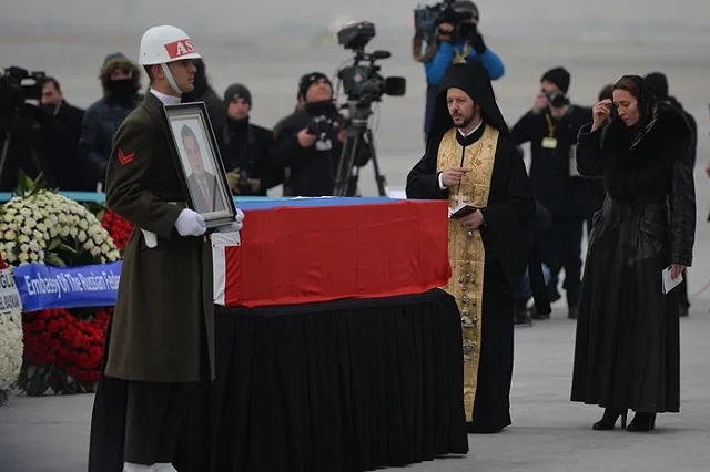 Турецкие СМИ раскрыли информацию с компьютера убийцы посла Карлова