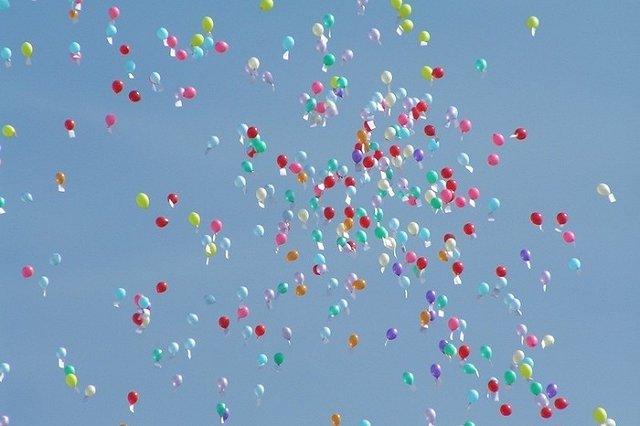 УрФУ не будет запускать в небо воздушные шары на выпускной