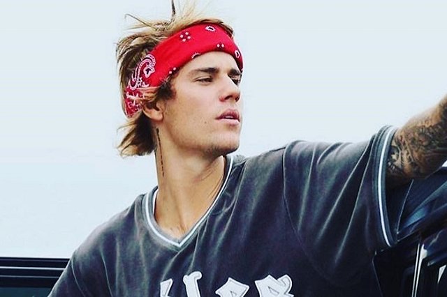 Певец Джастин Бибер сообщил о тяжёлой болезни