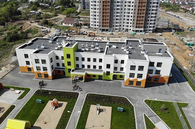 Александр Высокинский открыл детский сад в микрорайоне Широкая речка