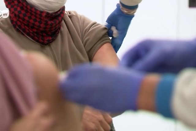 Венгрия признала «Спутник V» самой безопасной вакциной