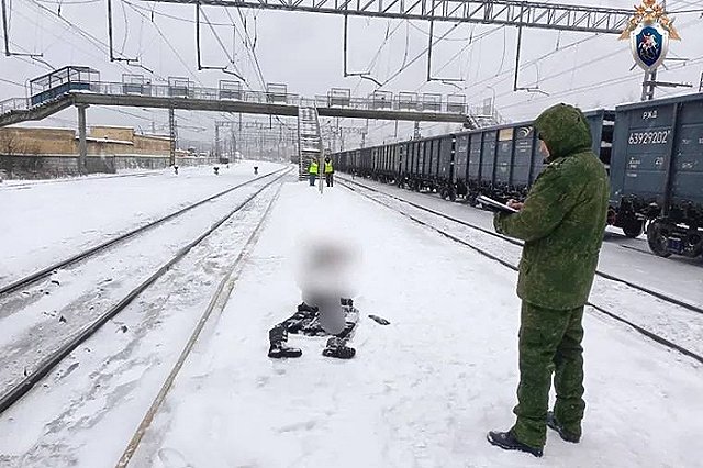 У многодетной мамы, которую в Свердловской области насмерть сбил поезд, также погиб муж 10 лет назад